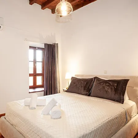 Harmonia - A Sanctuary In The Old Town Of Rhodes *